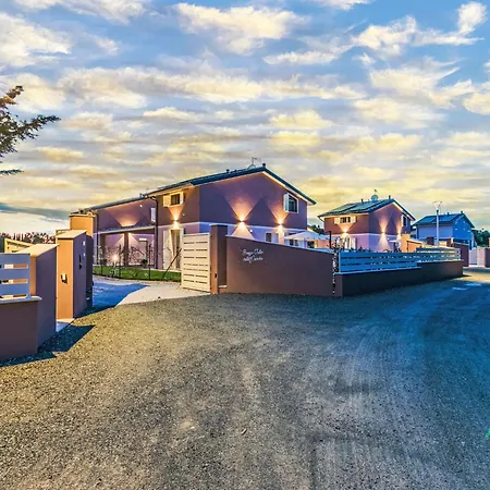 בית נופש Borgo Il Vallin Delle Conche-1 By Interhome